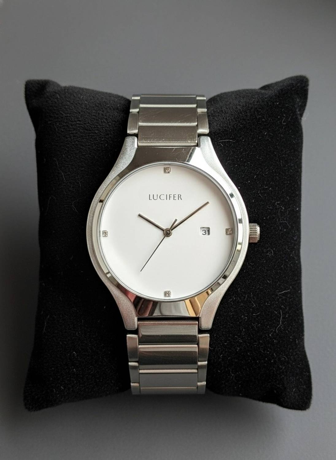 Lucifer AVM39 White11 Men's Analog Watch - Image 4