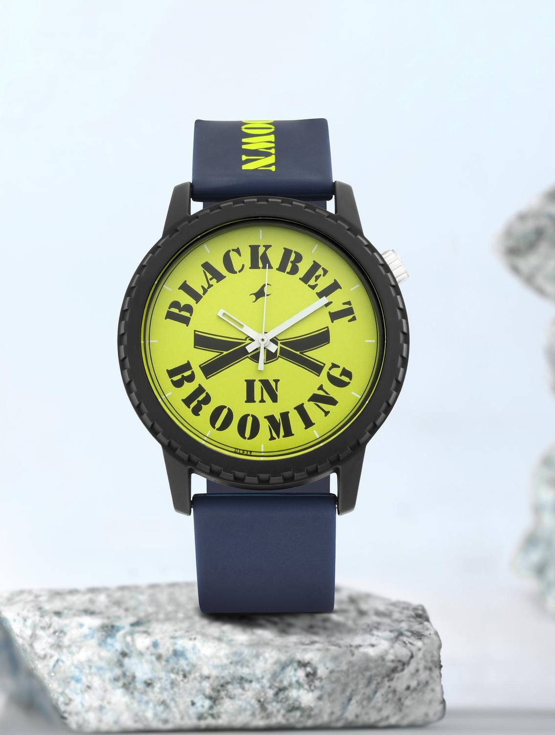 Fastrack 38039PP20 Lockdown Analog Watch - For Men & Women