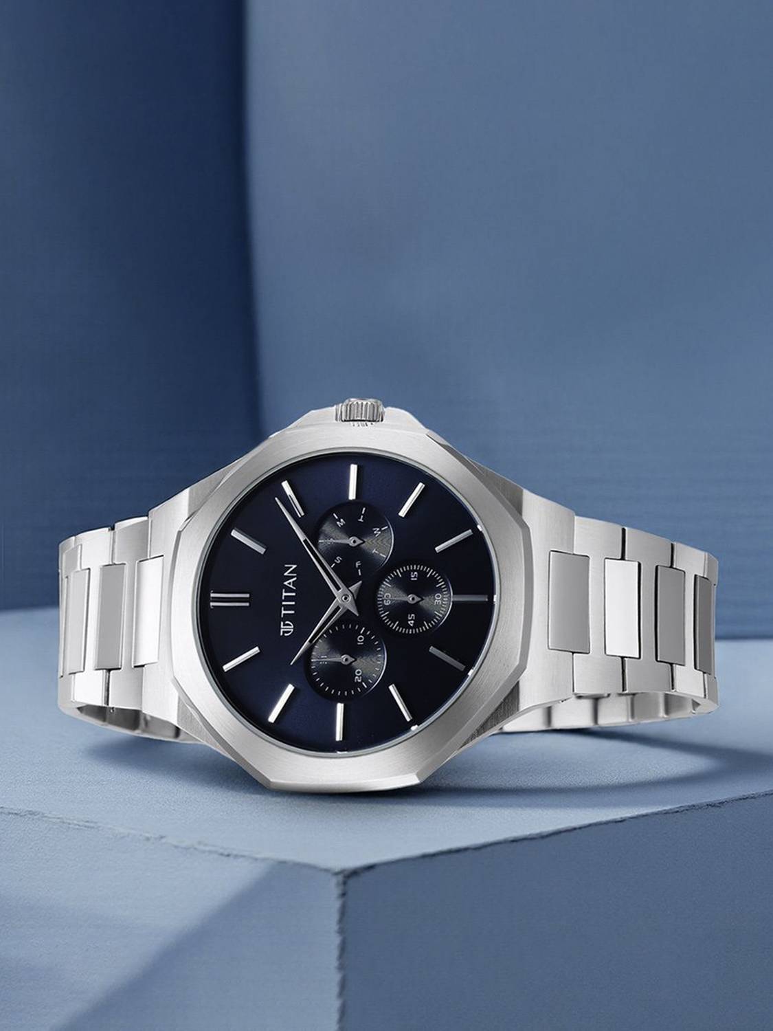 Titan Classic Slim Blue Dial Analog Watch for Men - Image 2
