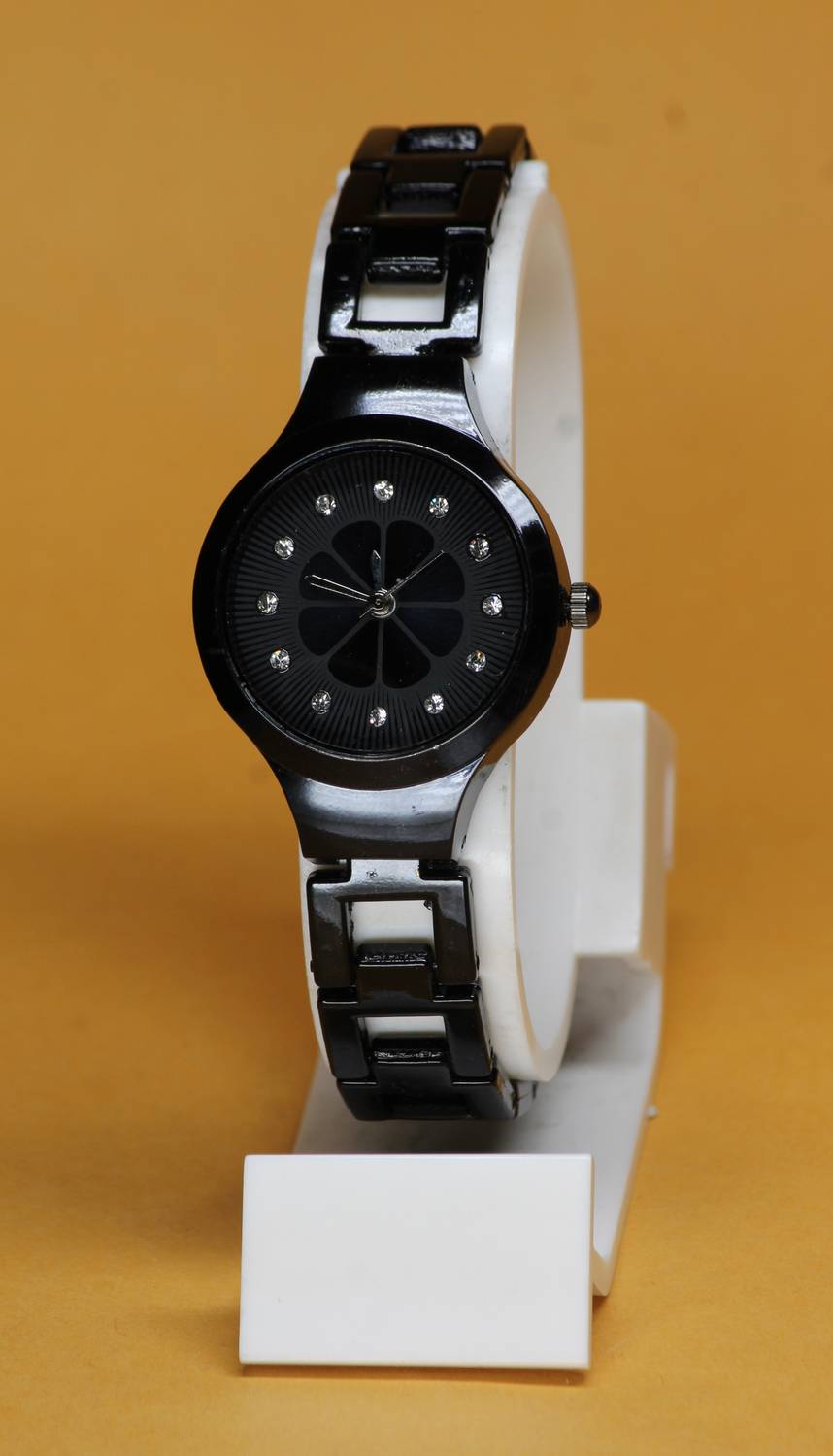 BHAKTVATSAL New Premium Quality Ethnic Flower Dial Designer metal Belt Analog Watch New Premium Quality Ethnic Flower Dial Designer metal Belt Analog Watch  - For Girls