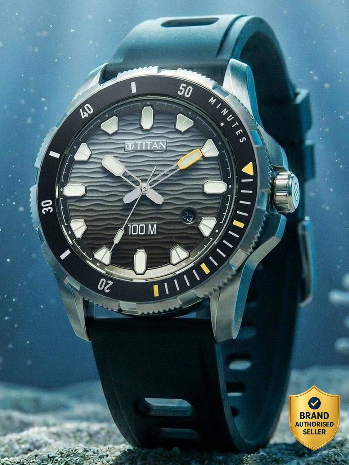Titan Zero Hour Diver's 100m Black FKM Strap Watch