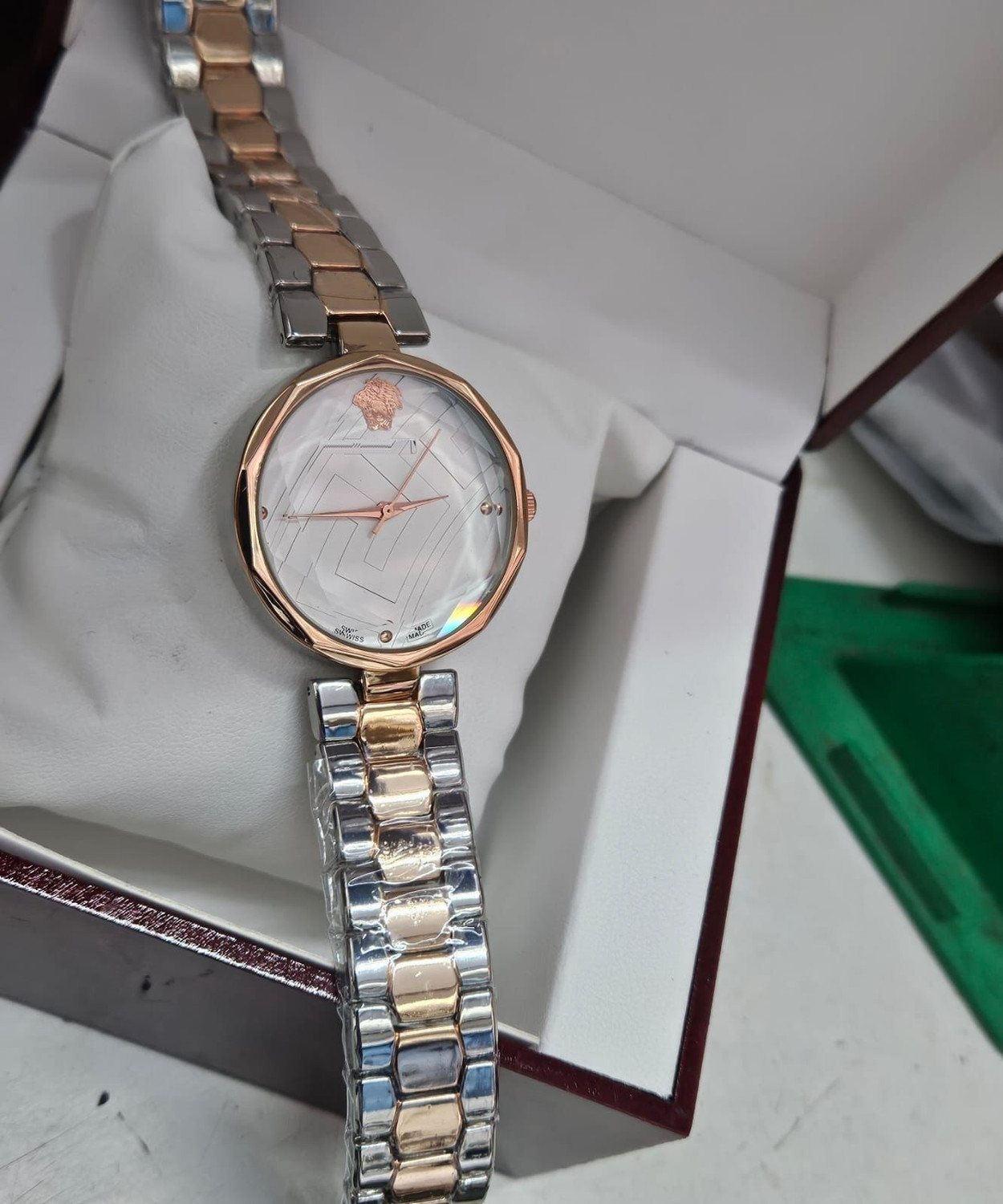 Image of faxon Women's Rose Gold Analog Watch with Diamond Studded Bezel Elegant Bracelet Strap with Minimal Dial Design Analog Watch - For Women