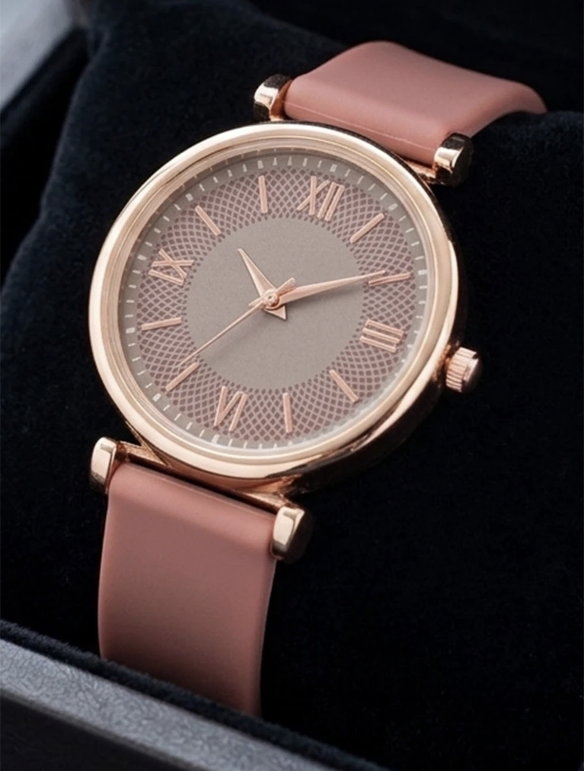 Image of Shivark Roman Figure Dial And Silicone Strap Analog Watch - For Women SL-146