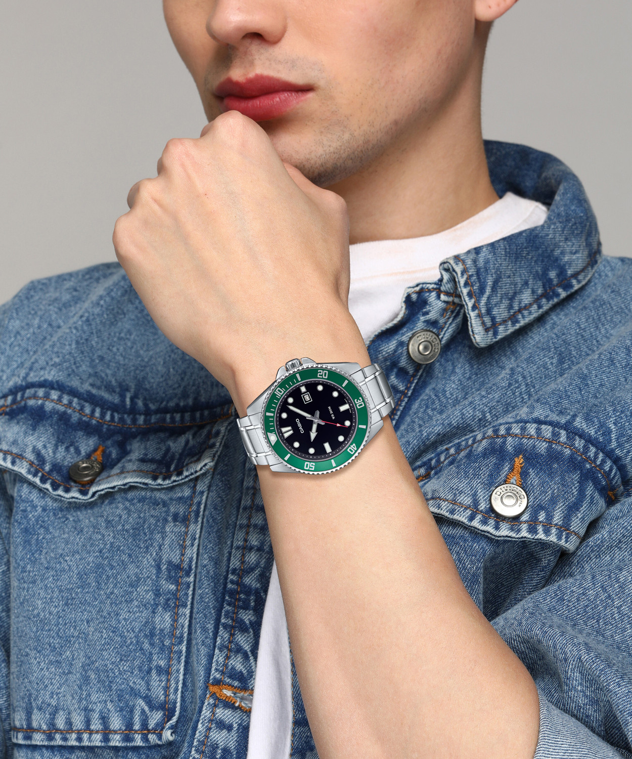 Image of CASIO MDV-107D-3AVDF Enticer Men Analog Watch - For Men