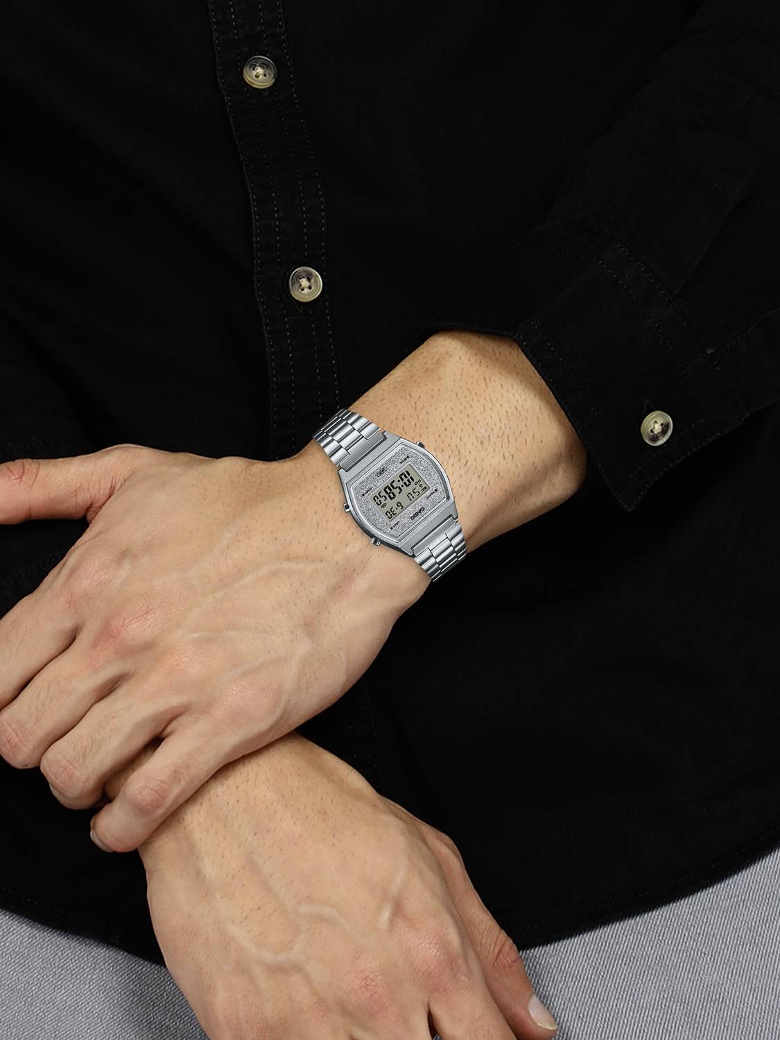 CASIO B640WDG-7DF Vintage Silver Dial Watch - Image 3