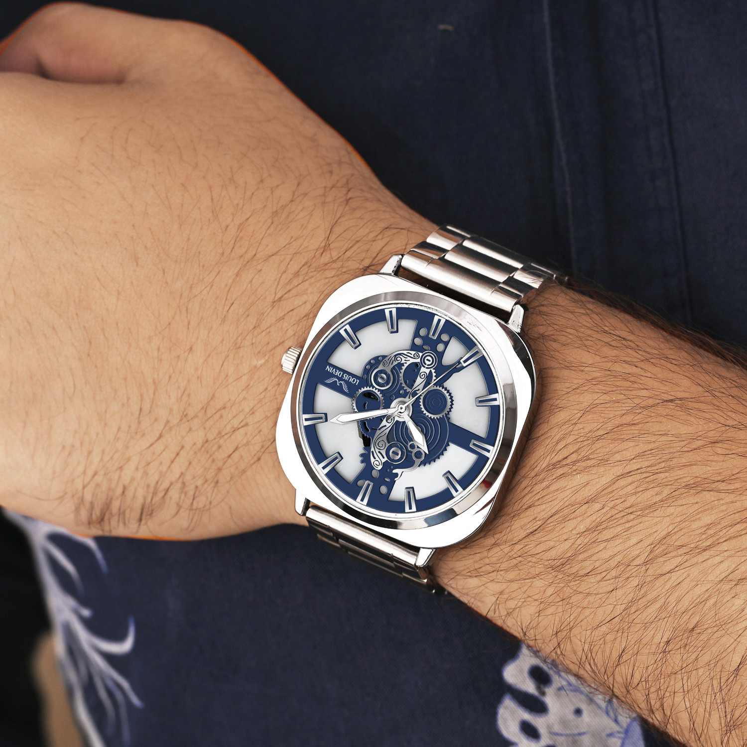 Image of LOUIS DEVIN LD-G081-BLU-CH Stainless Steel Chain Analog Watch - For Men