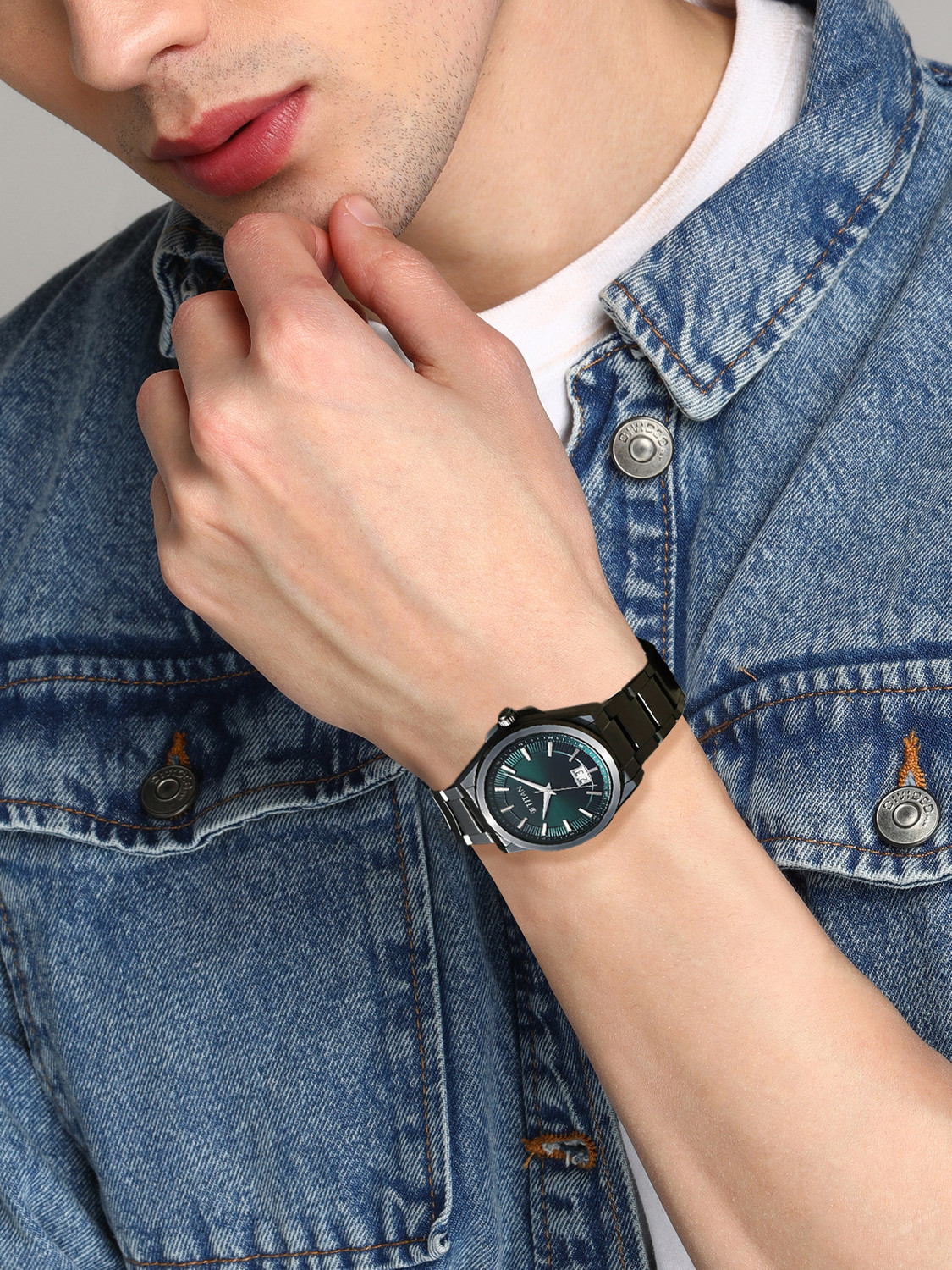 Image of Titan Classique Big Date Titan Classique Big Date Quartz Green Round Dial Men's Watch / Analog Watch - For Men