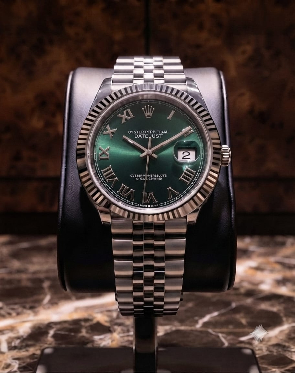 Image of Anika ROLXQ FORMAL SILVER STRIP GREEN DAIL 5544 ROLXQ FORMAL SILVER STRIP GREEN DAIL 5544 Analog Watch - For Men