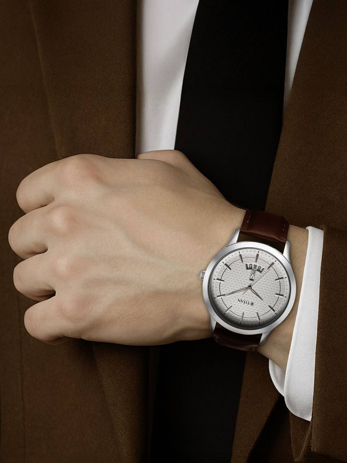 ラガルン様まとめ買い Titan Titan Karishma Radiance-2.0 Titan Karishma Silver Dial Brown