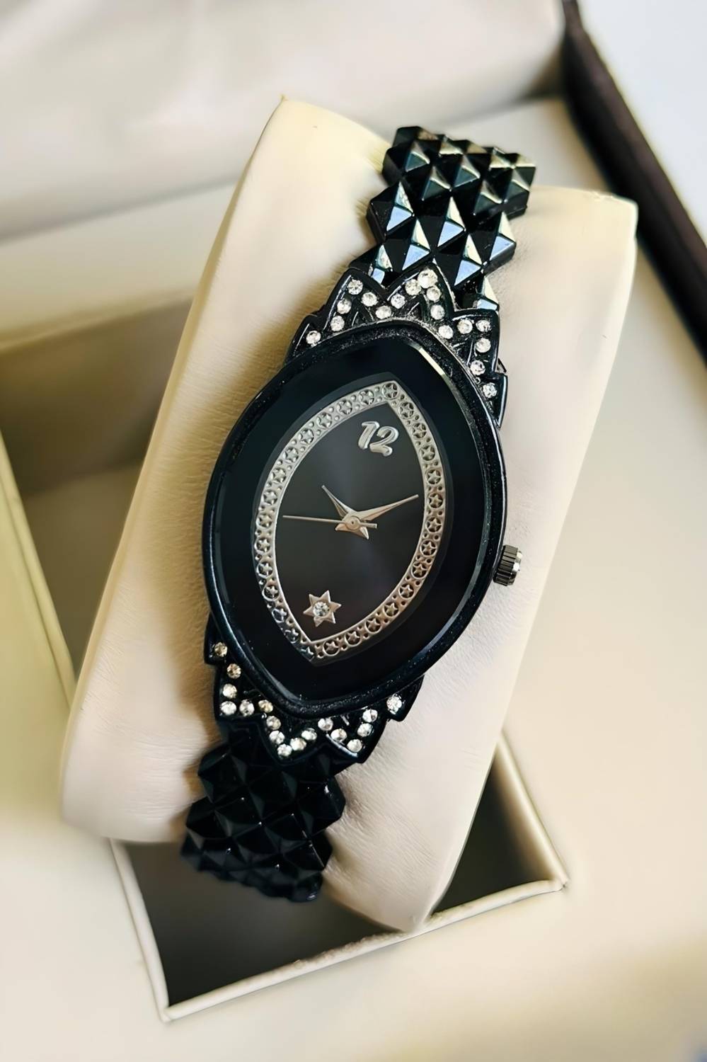 Americanviber DRW025 Almond Shape Dial Premium Wrist Watch – Elegant Design for All Occasions Analog Watch - For Women