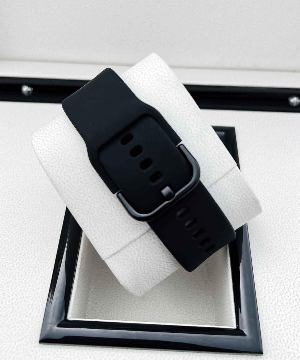 Image of RUSTET CHR-01 Silicone Strap Analog Watch - For Men