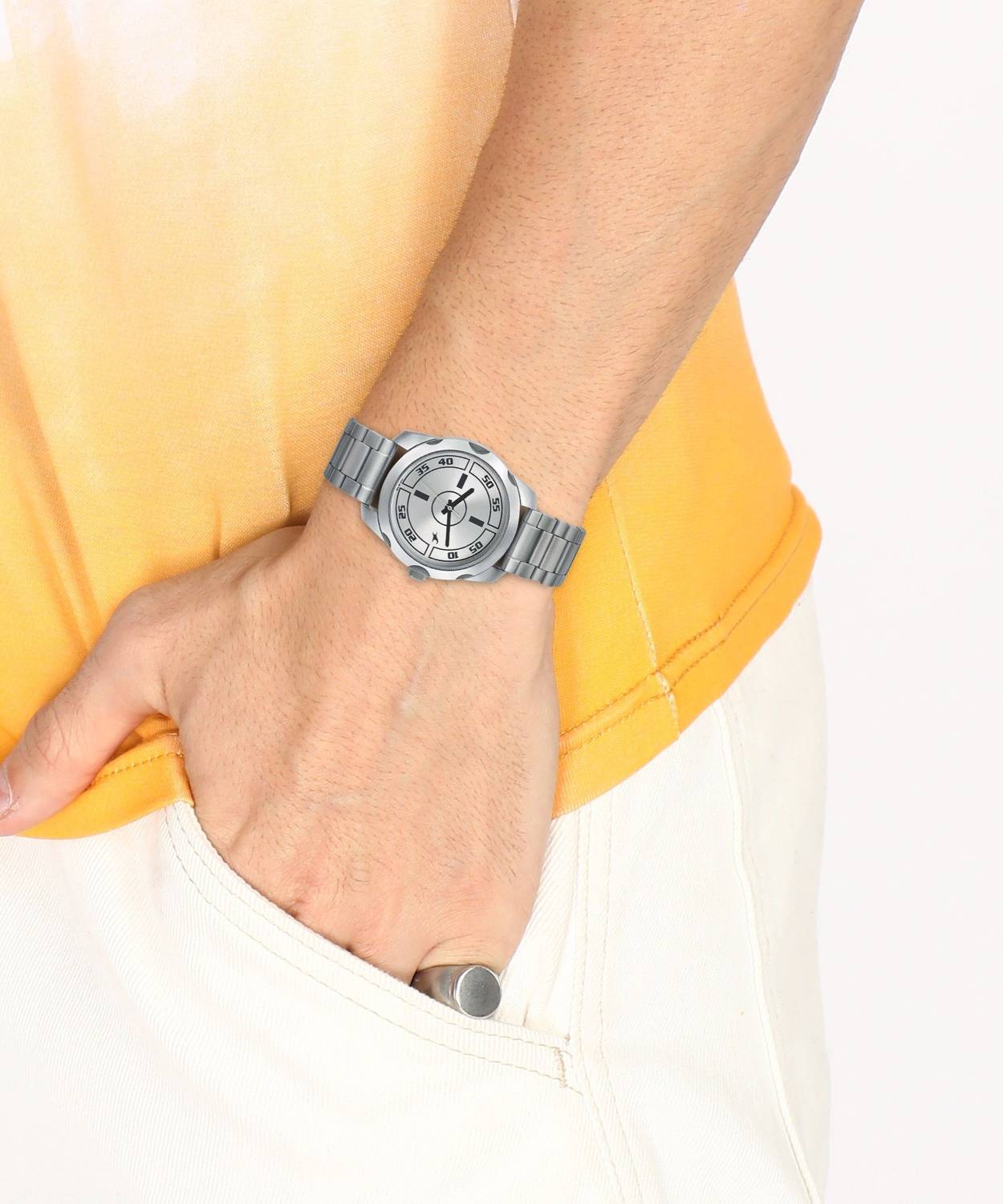 Fastrack Bare Basics Analog Watch - Men - Image 3