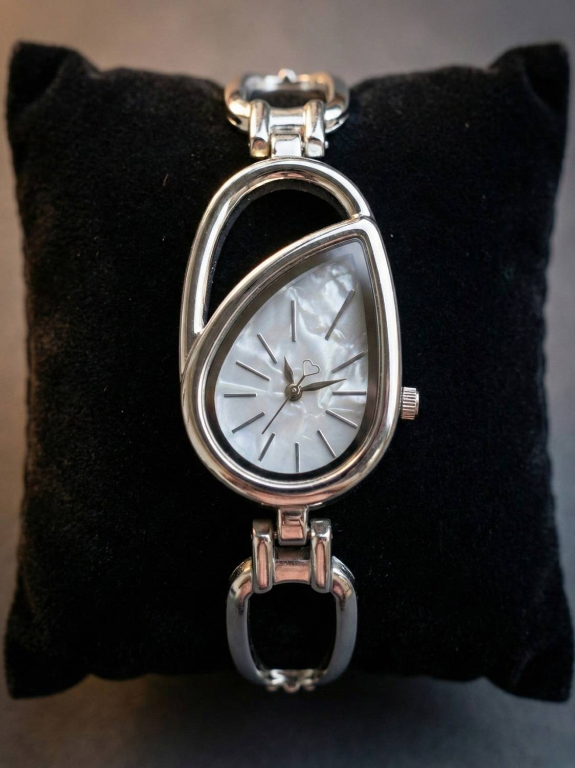Lucifer DRW42 Silver Mother of Pearl Dial Women's Watch - Image 5