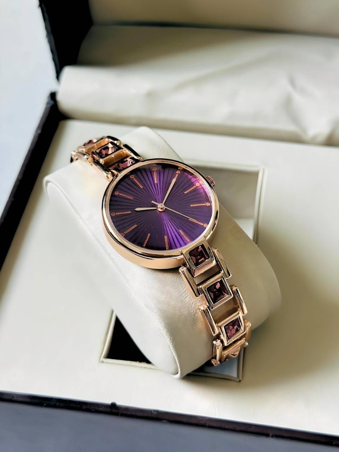 ILOZ 4215565gGHFHgfg New Model Purple party wear Ladies fashion Quartz wrist Watch For Girls Analog Watch - For Women