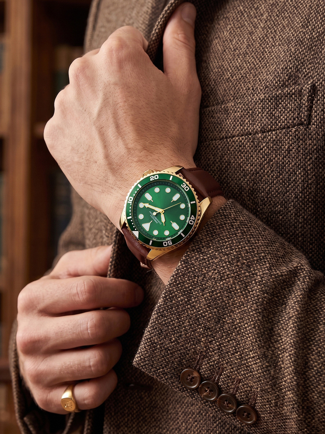 Image of French Connection Men's Round Green Dial Analog Watch Analog Watch - For Men