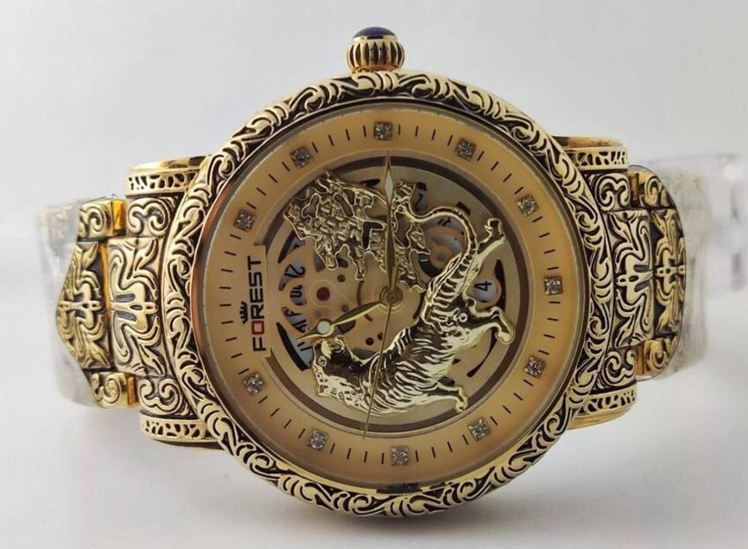 House of Common Forest Luxury Lion Golden Dial Men's Watch - Image 5