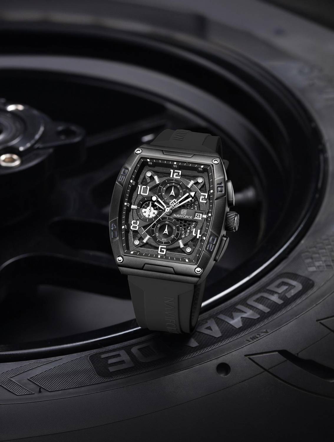NAVIFORCE NF8052 Black Men's Chronograph Watch - Image 1