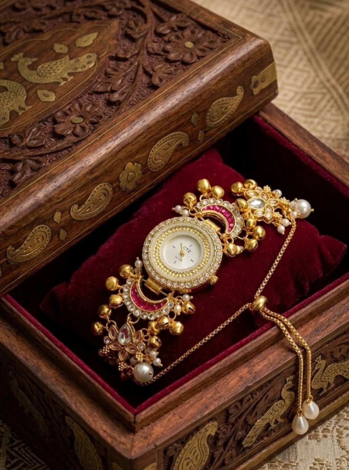 kashmir kanya Kashmiri Kanya Meenakari Ethnic Analog Watch Analog Watch  - For Women