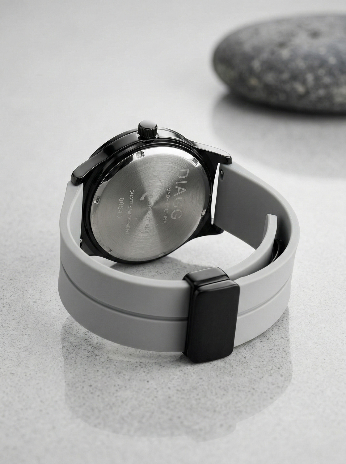 Image of Diaggro 6054GR Silicone Strap Black Analog Watch For Men Analog Watch - For Men