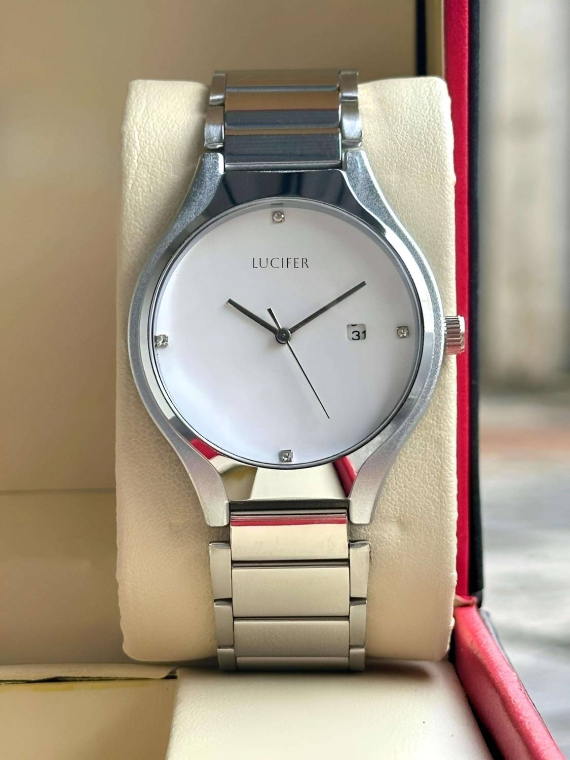 Lucifer AVM39 White11 Men's Analog Watch