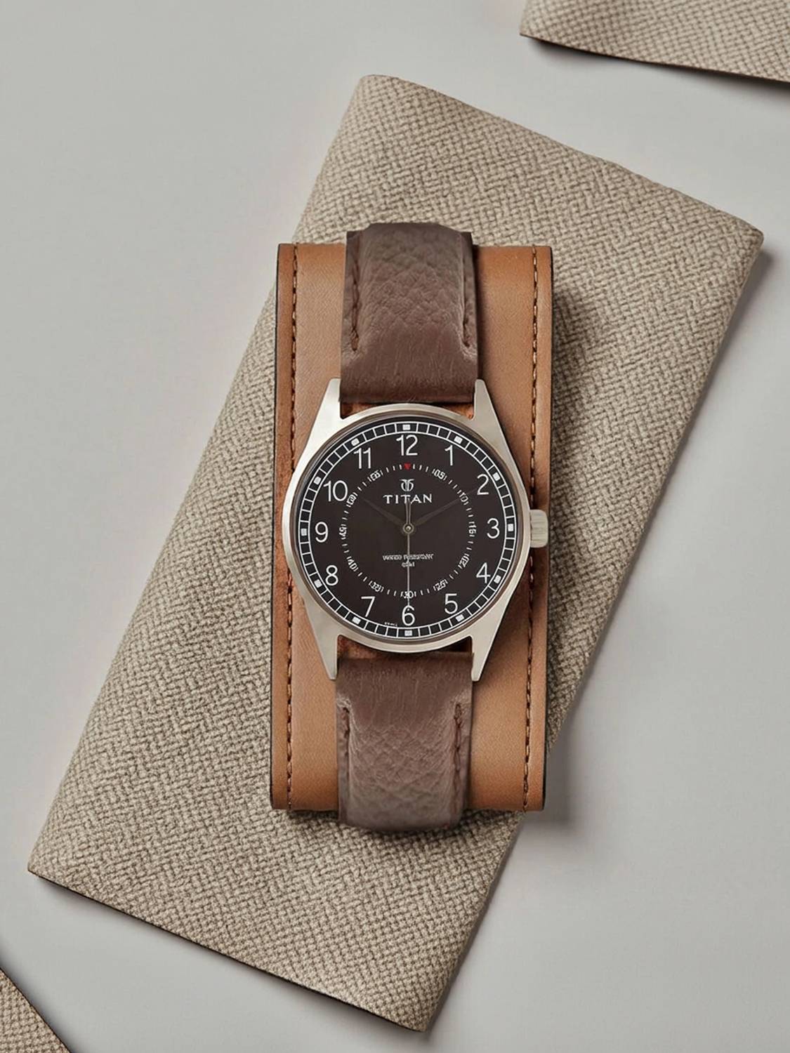 Titan Workwear Black Dial Brown Leather Strap Watch - Image 2