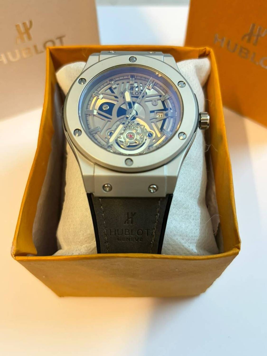 Rumi Analog Watch - Unisex - Image 1
