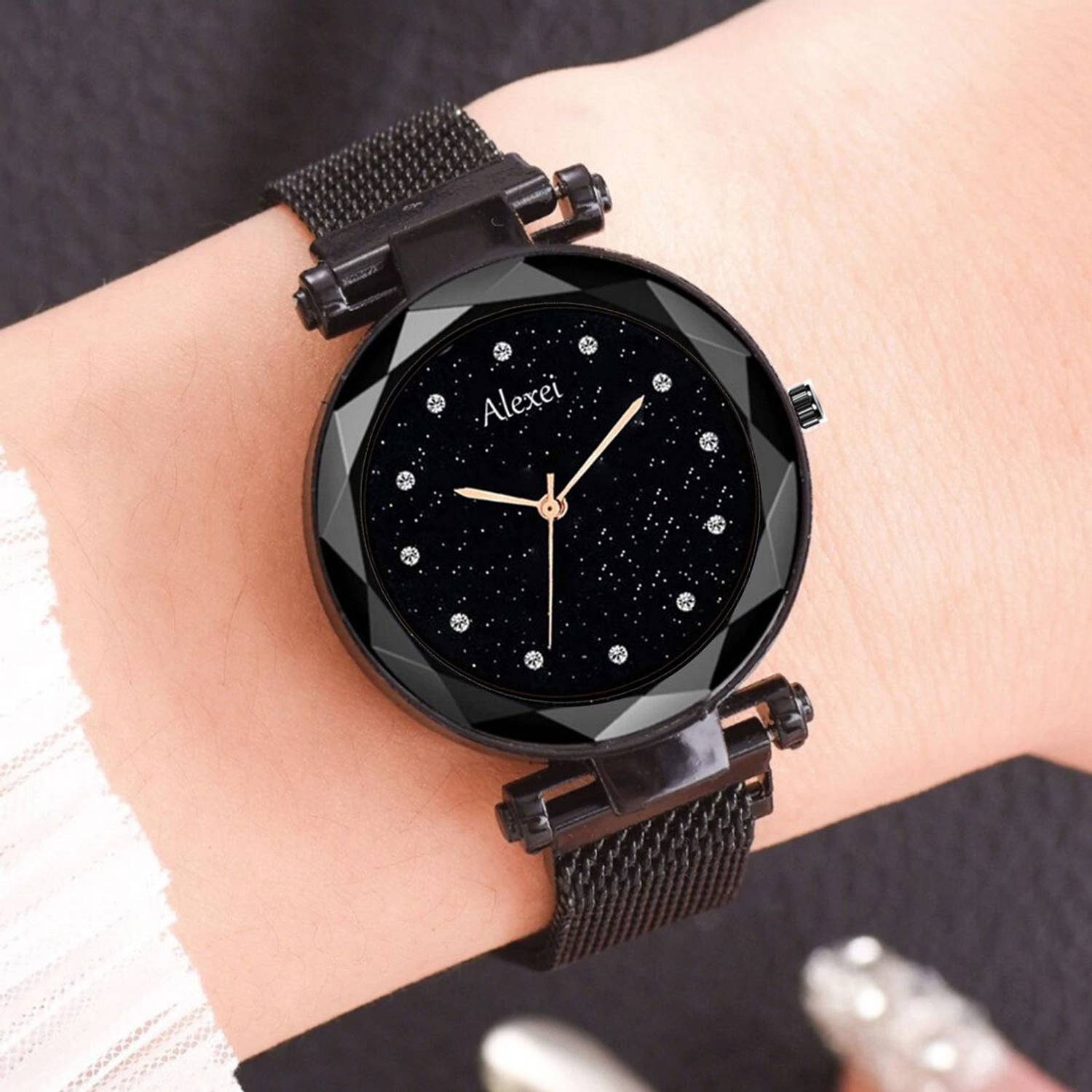 Alexei Magnetic Premium Collection Magnetic Dimond Edition Analog Watch - For Girls