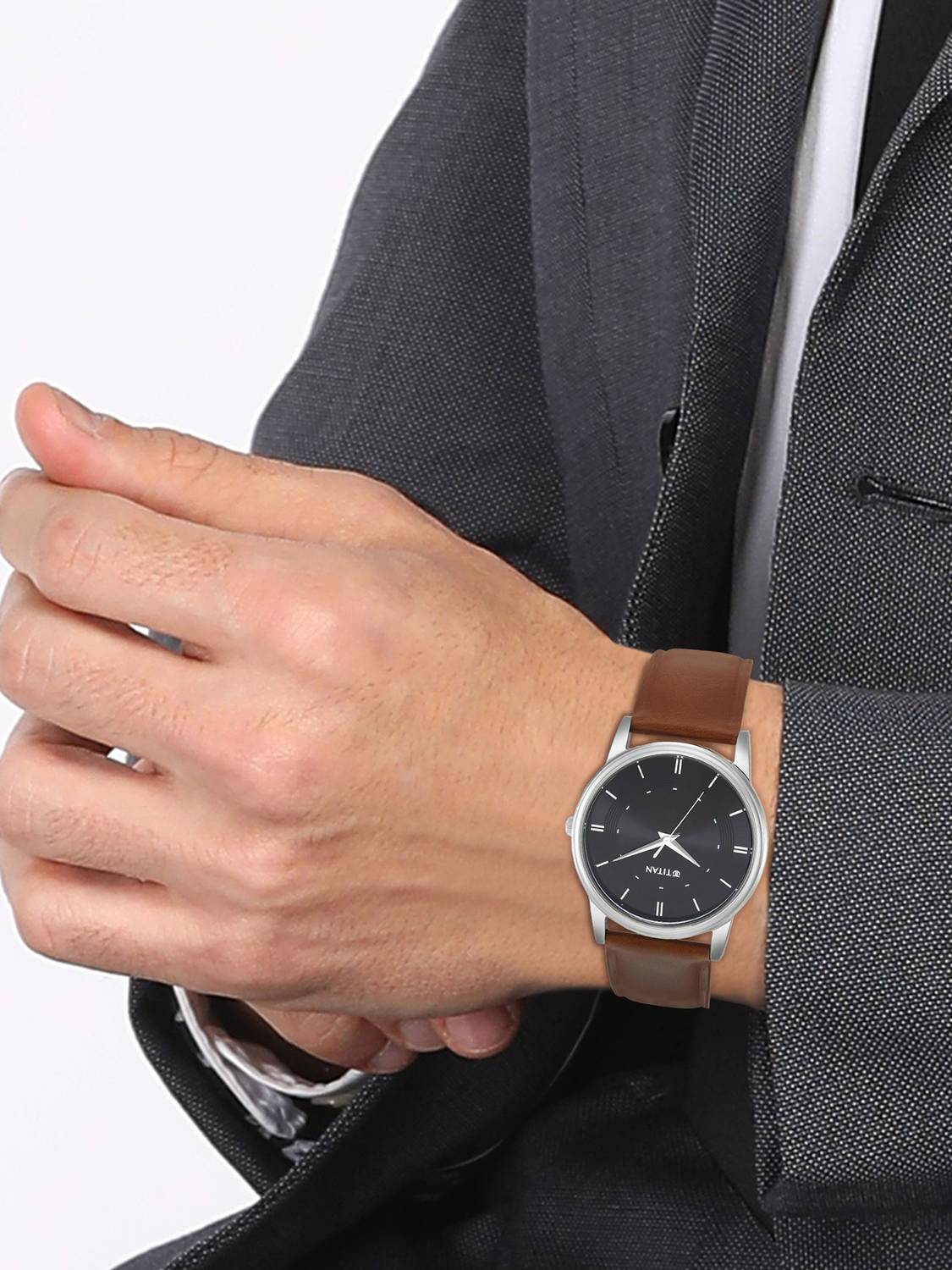 Titan Analog Watch For Men - Image 2