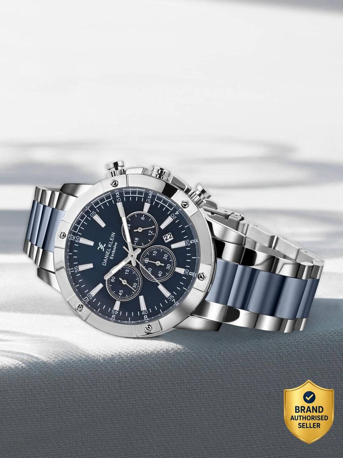 DANIEL KLEIN Exclusive Men Analog Watch - Image 1