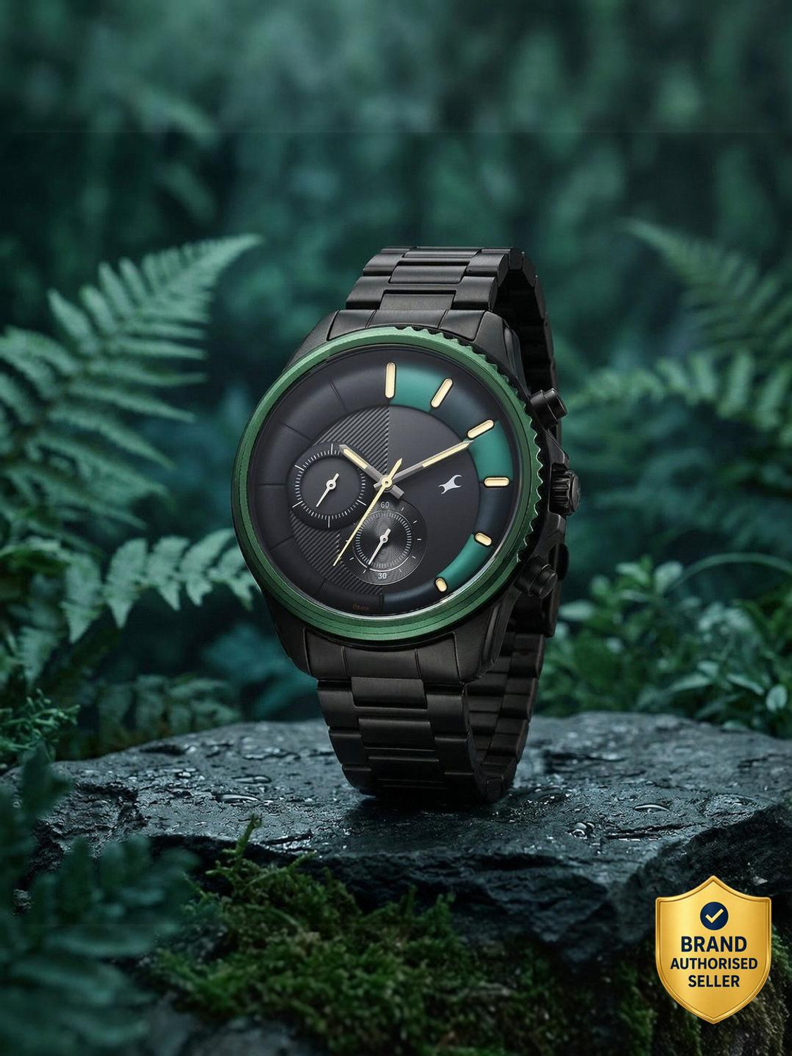 Image of Fastrack Wild Wild Chameleons Back Inspired Bezel With Black and Green Black Strap Analog Watch - For Men