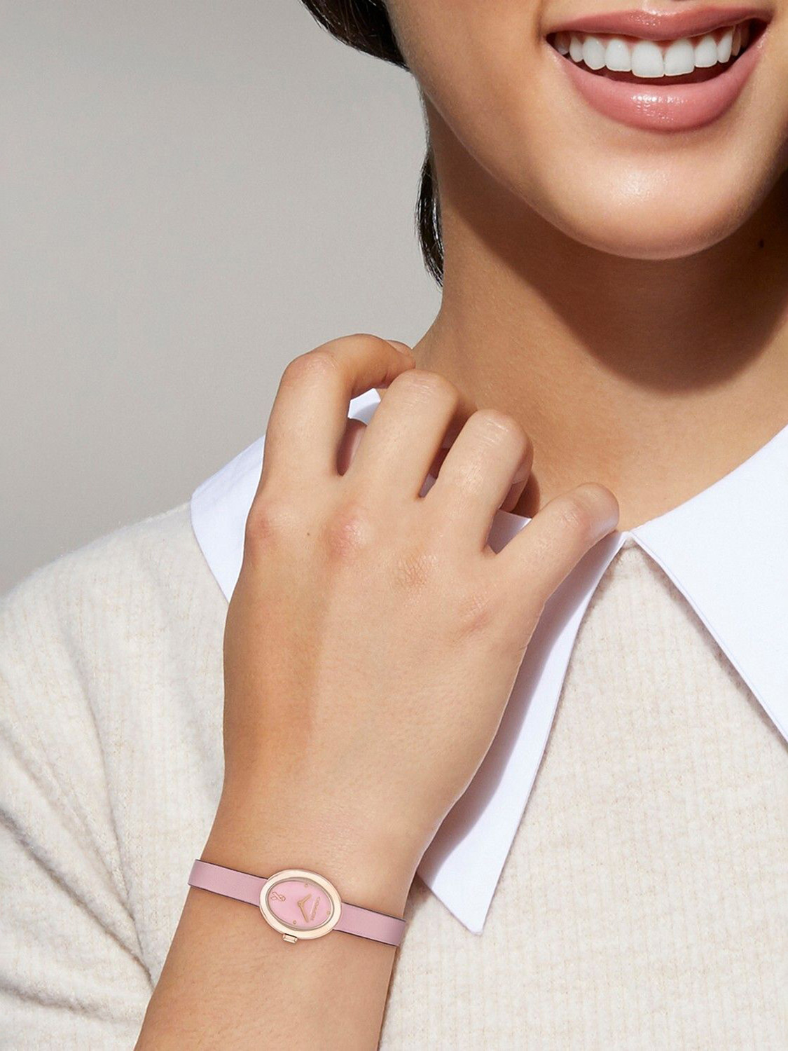 Image of Coach Sammy Qtz Basic Mini Pink Oval Dial Women's Watch - 14504565 Analog Watch - For Women 14504565