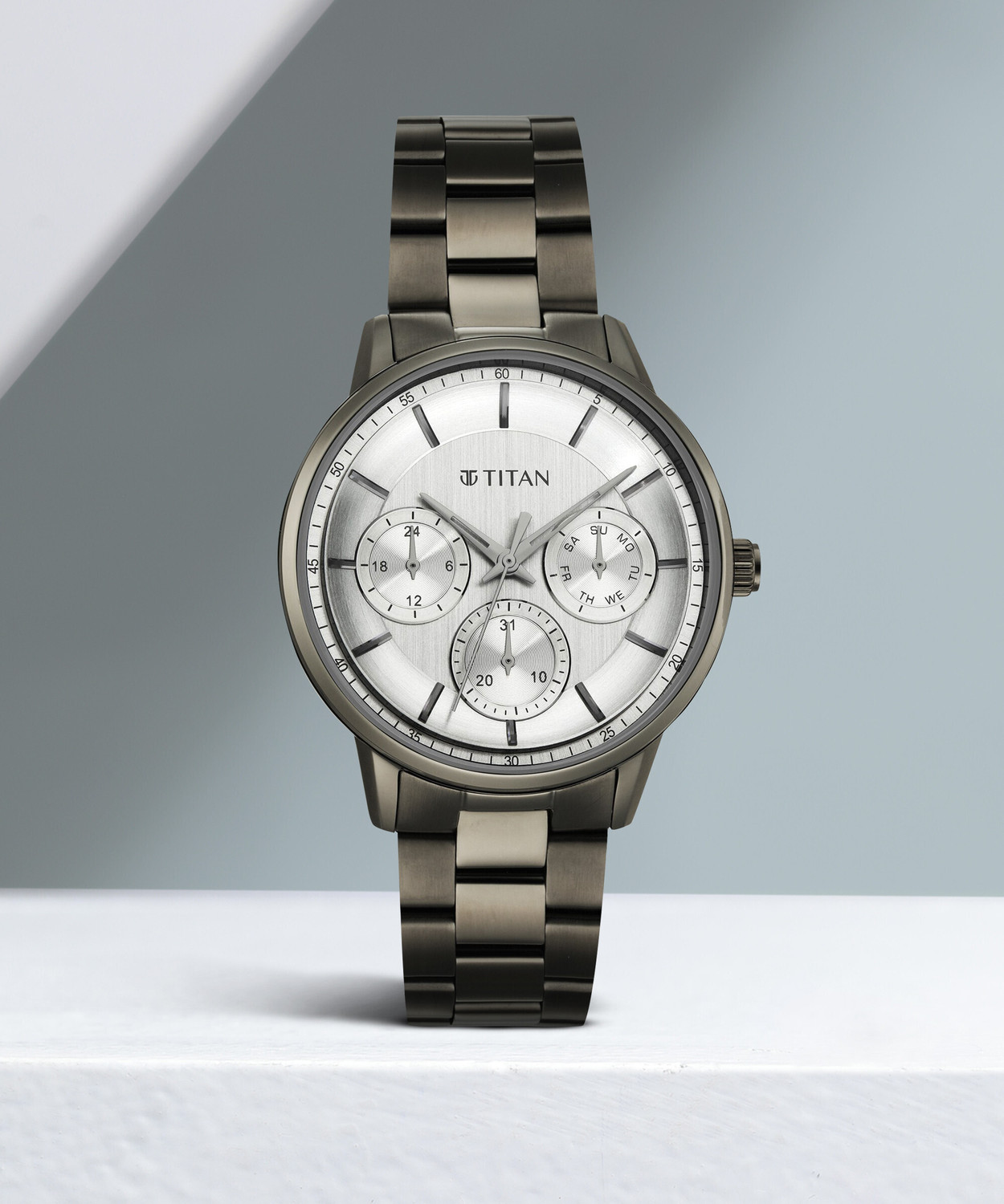 Image of Titan 90133QM01 Titan Urban Magic Multifunction Grey Dial Anthracite SS Strap Analog Watch - For Men
