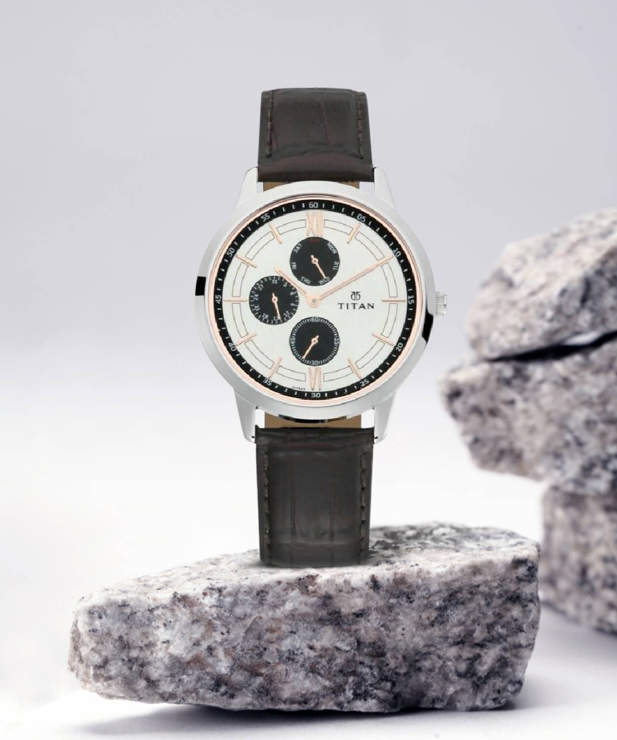Titan NQ1769SL04 NEO GENTS III Analog Watch - For Men - Buy Titan