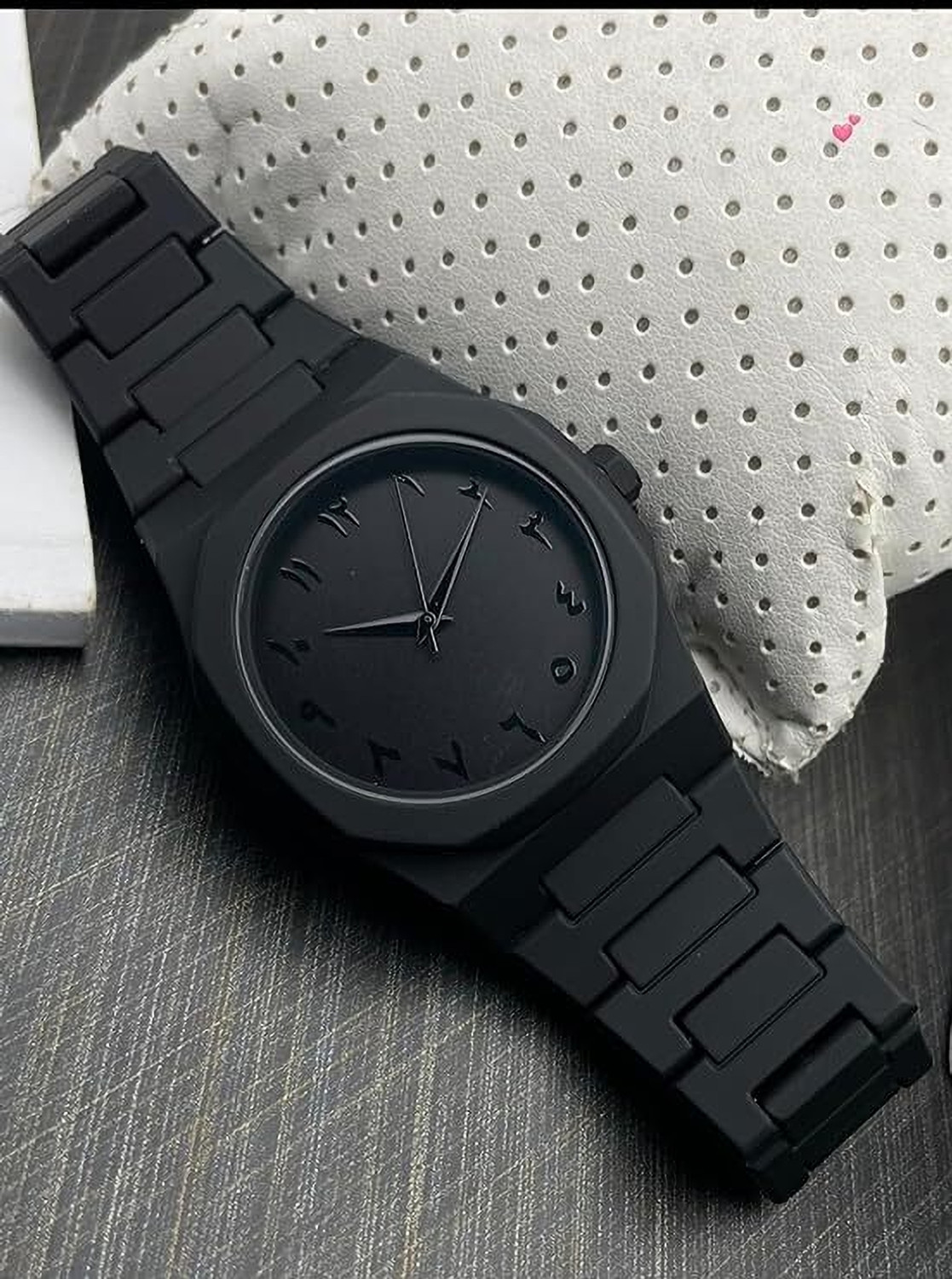 Image of Horologe Arabic Aura Wrist Watch Black Minimalist Watch with Arabic Numerals Modern Wrist Watch Analog Watch - For Men