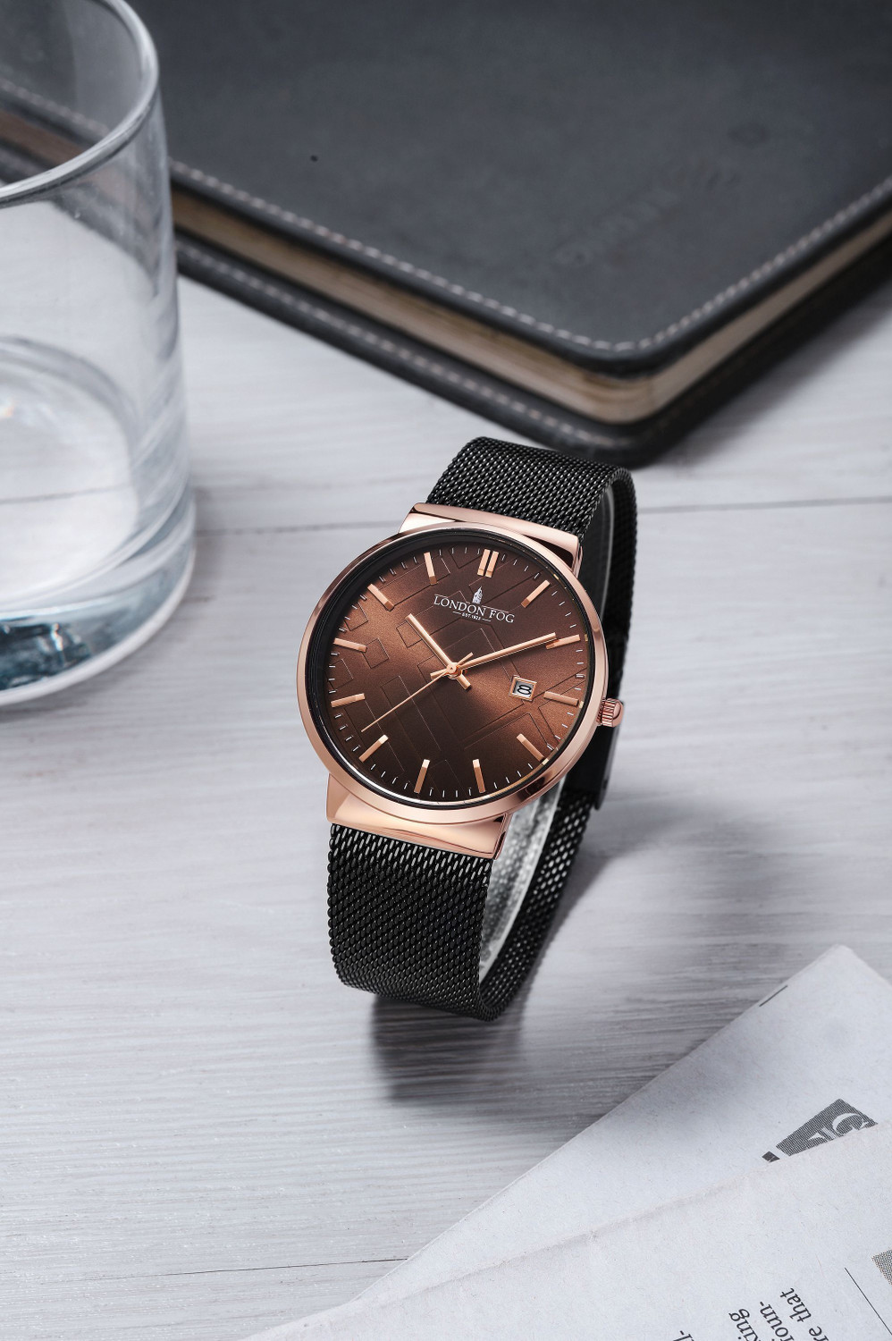 Image of London Fog Brown Textured Dial and Black Mesh Strap, Round Metal Case, Date Display Surrey Collection Brown Textured Dial Black Mesh Strap Round Metal Case Date Analog Watch - For Men