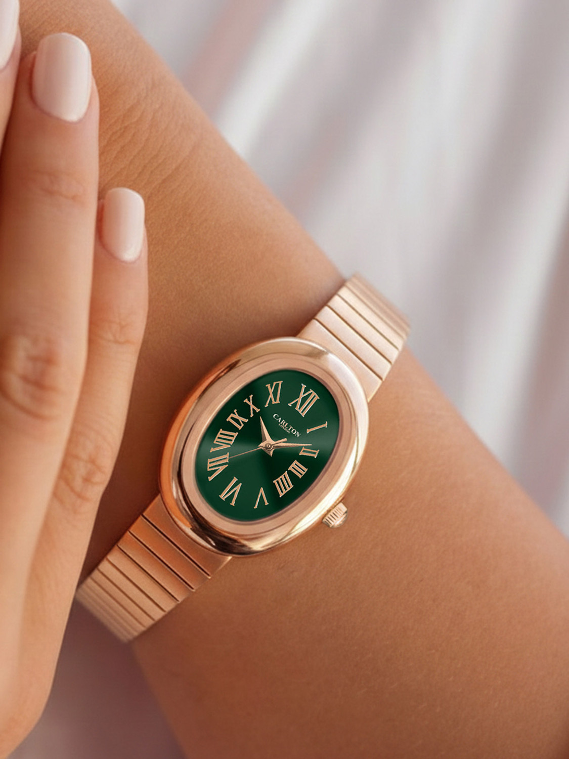 Image of CARLTON LONDON CL-DA-GRN Daphne Analog Watch - For Women