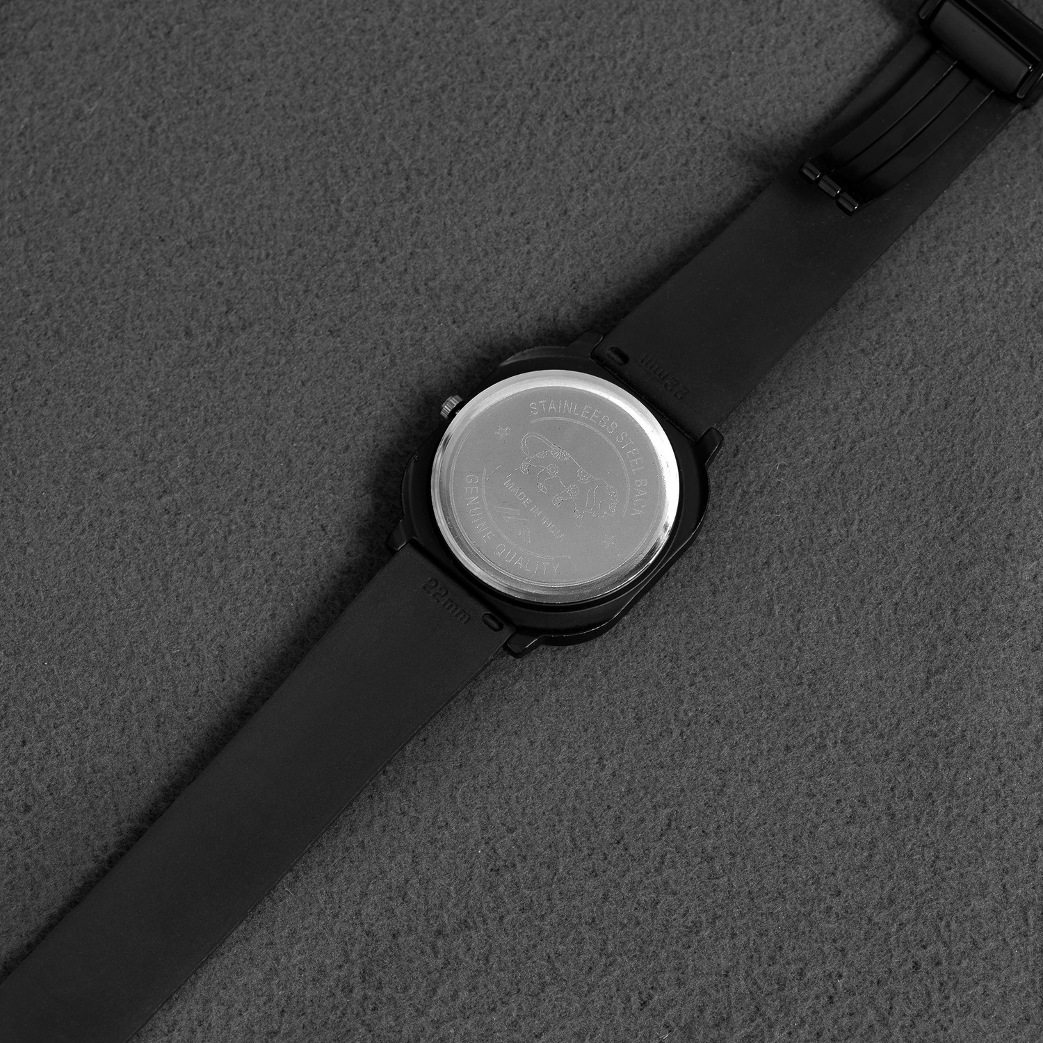 Image of Loretta LT-902 Black Stripped Design Dial & Silicone Belt with Magnetic Closure Waterproof Analog Watch - For Men