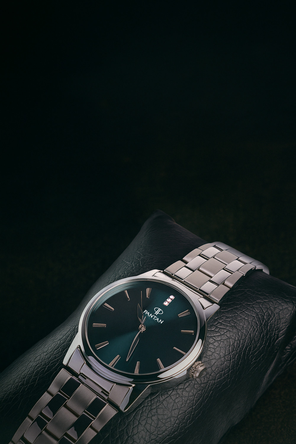 Image of pantan PANTAN Classic Edition Stainless Steel Wrist Watch for Men - Elegant Green Dial PANTAN Classic Edition Analog Watch - For Men