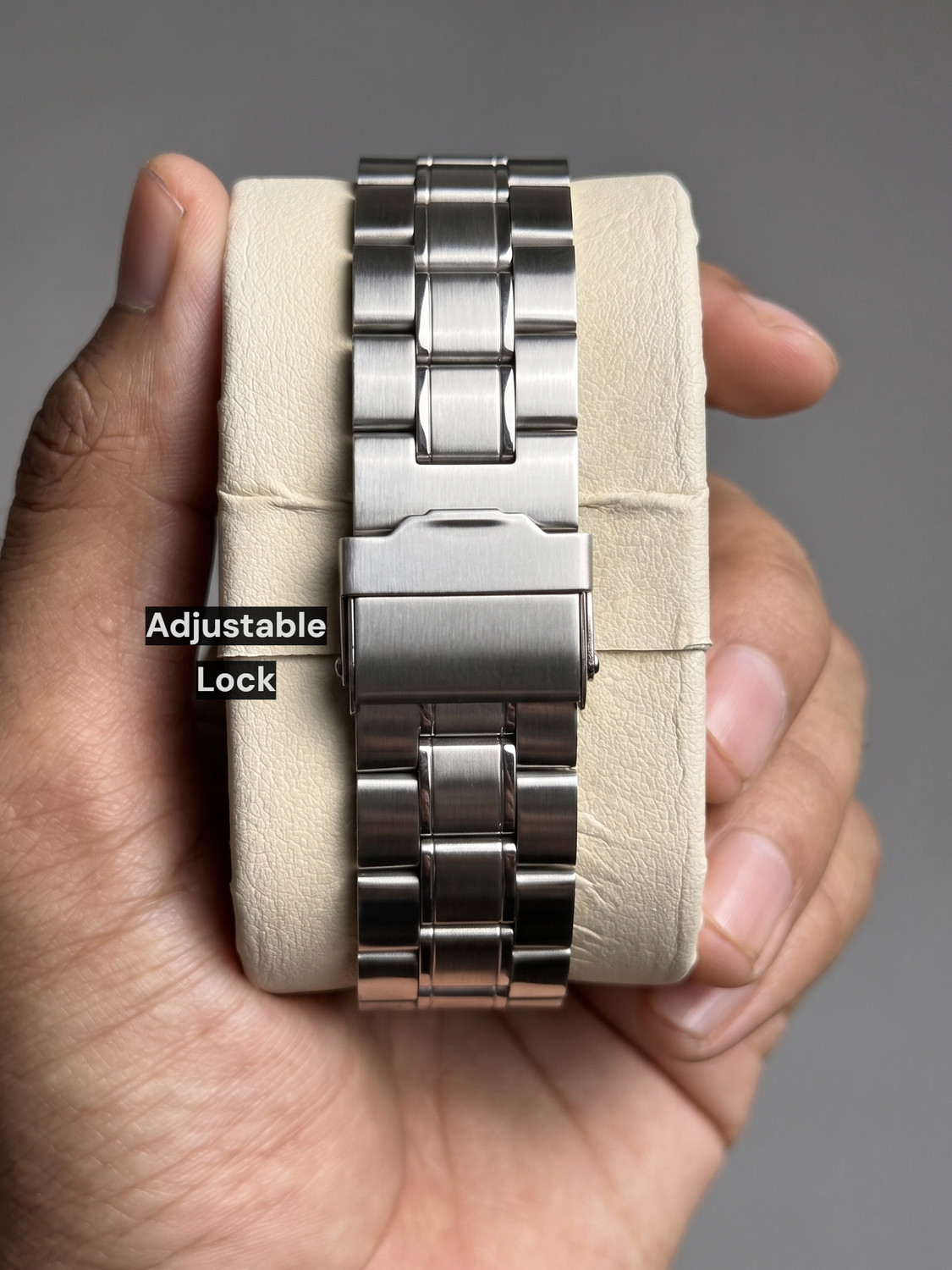 Image of Americanviber AVM0054 AMERICANVIBER | Men Watch Under 500 | Adjustable Lock | Stainless Steel Belt Analog Watch - For Men