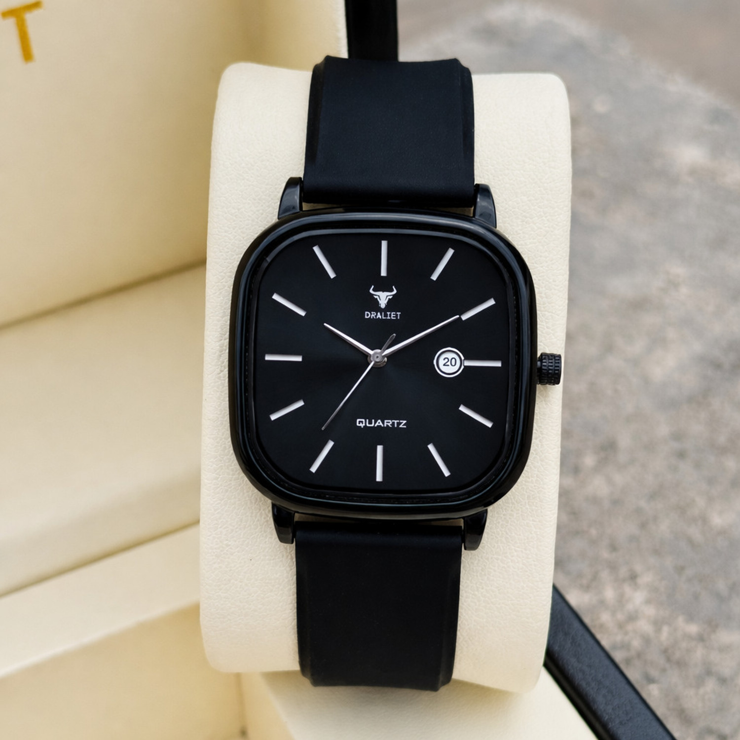 Image of DRALIET RD-9102 Elegant Series Square Quartz For Boys Analog Watch - For Men