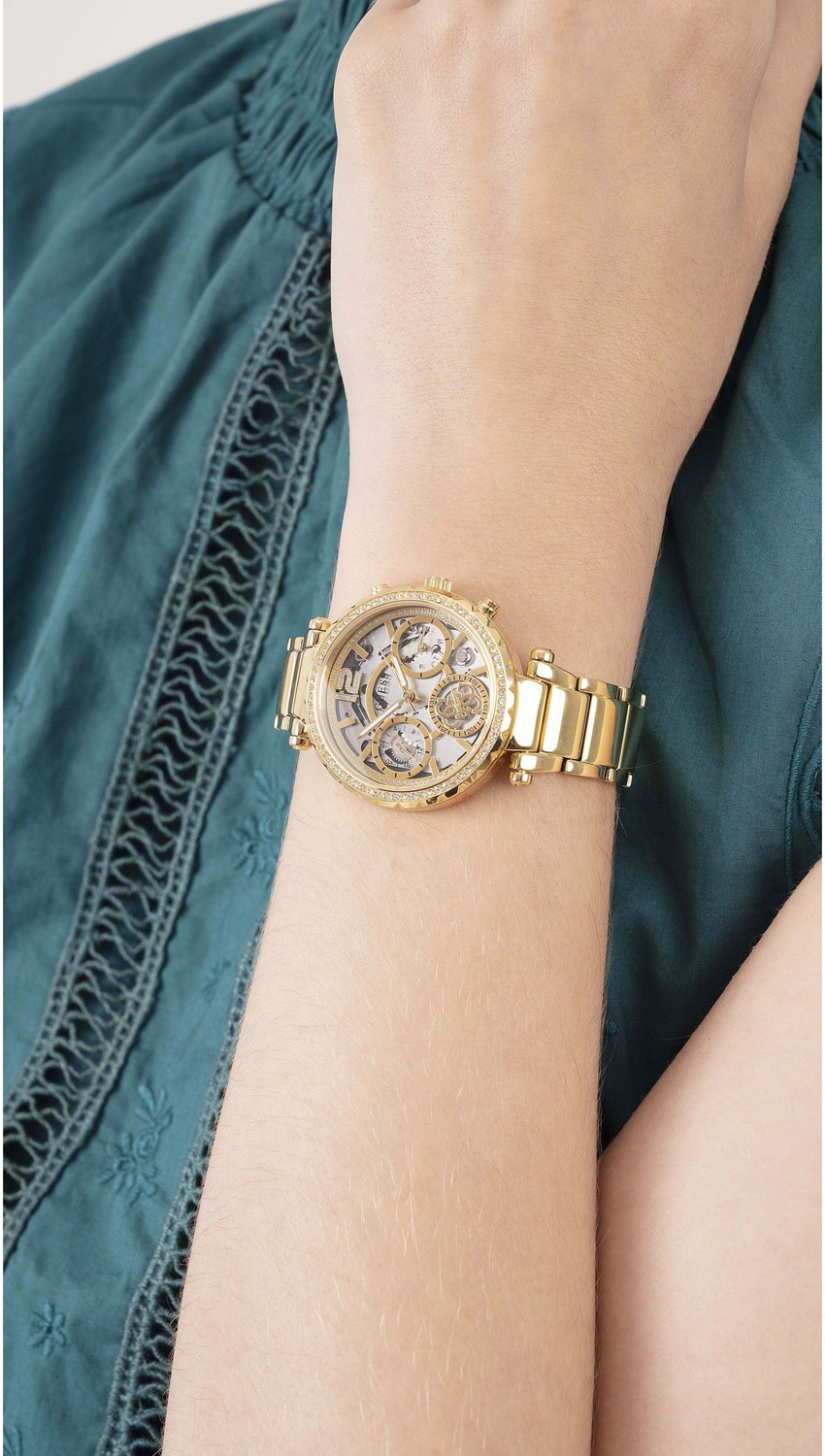 Image of GUESS Guess Analog Clear Dial Women's Watch GW0403L2 Analog Watch - For Women