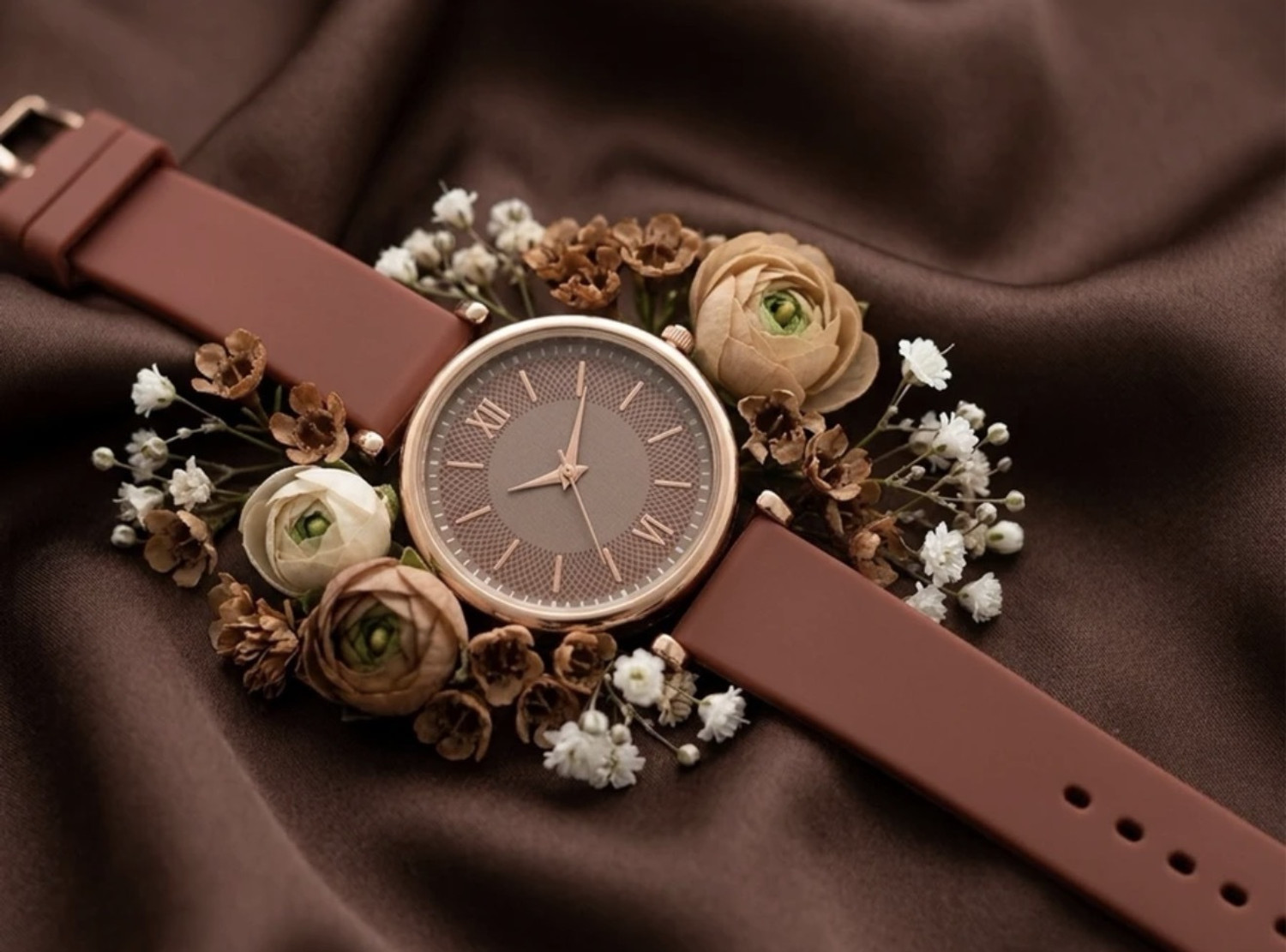 Image of Shivark Roman Figure Dial And Silicone Strap Analog Watch - For Women SL-146