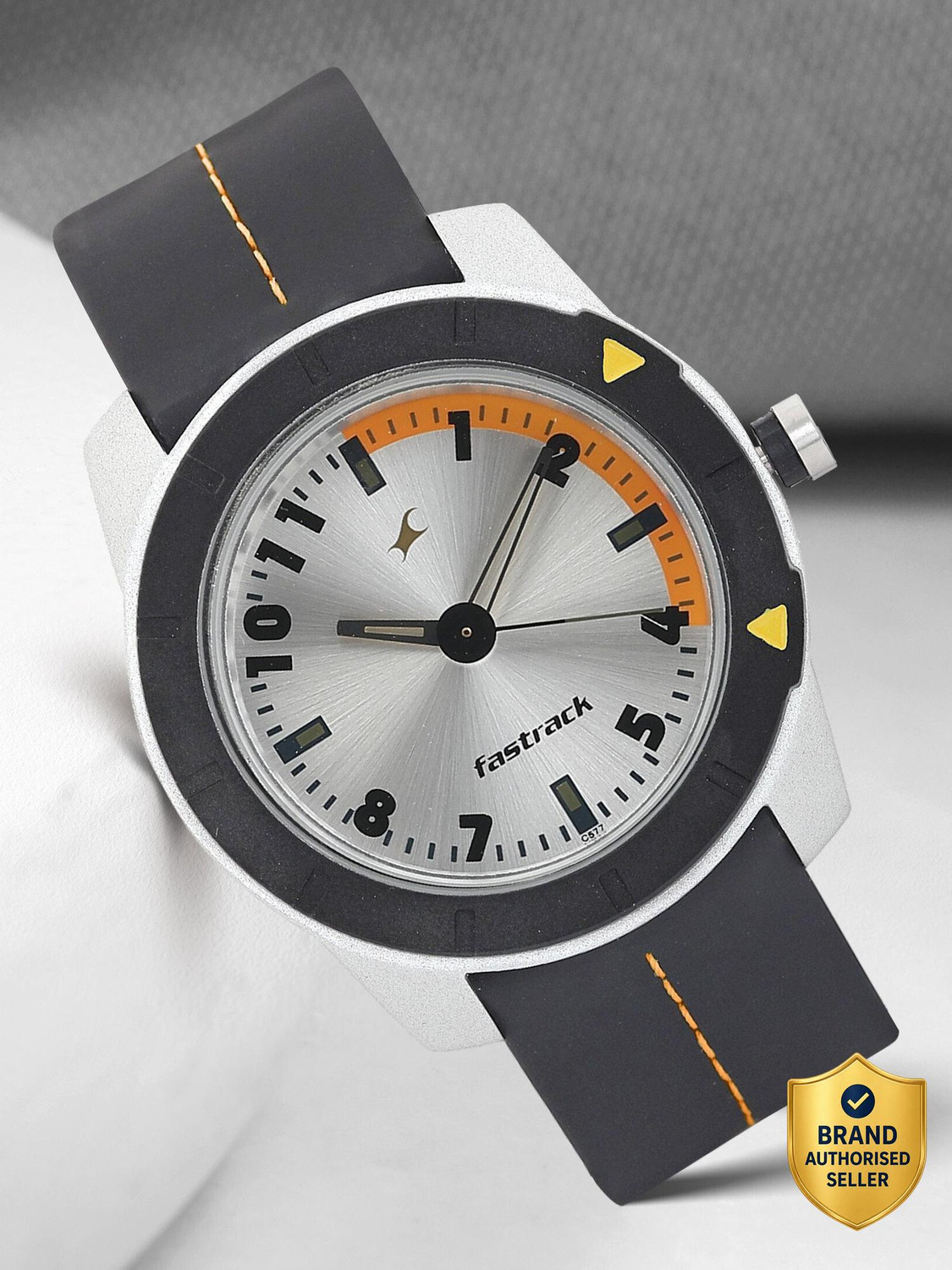 Fastrack NP3015AL01 Fastrack Quartz Silver Dial Black Leather Strap Analog Watch  - For Men