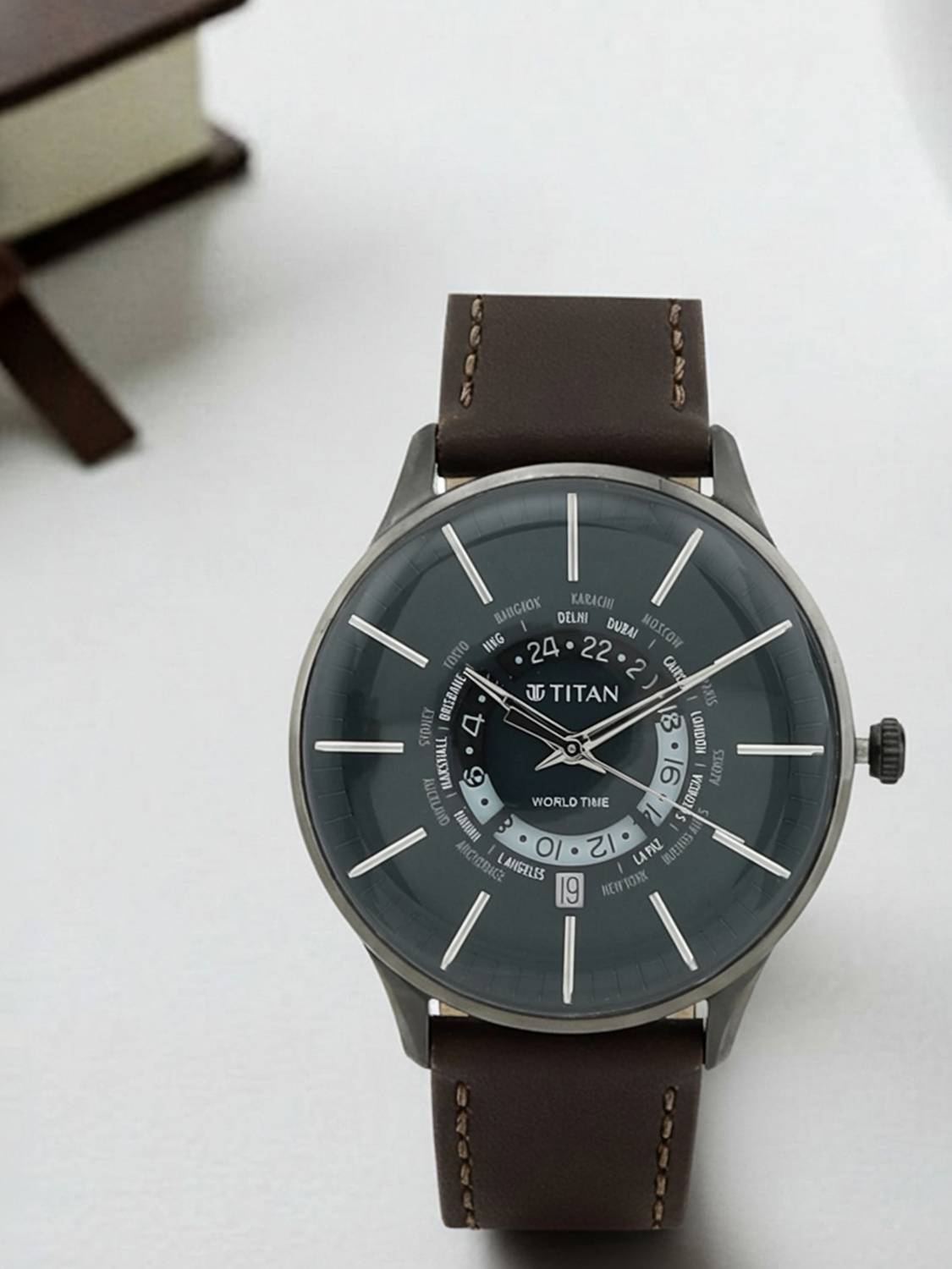 Titan World Time Green Dial Brown Leather Men's Watch - Image 2