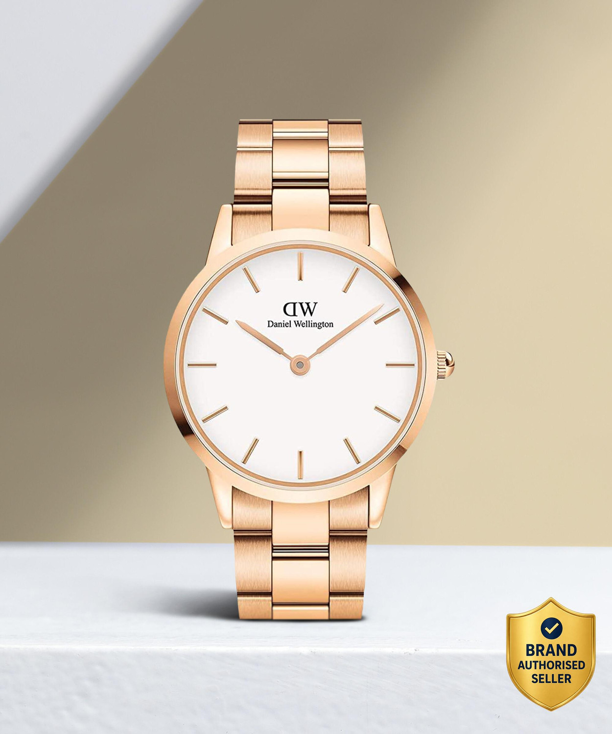Image of DANIEL WELLINGTON Iconic Link White color Round - 40 mm diameter Analog Watch - For Men