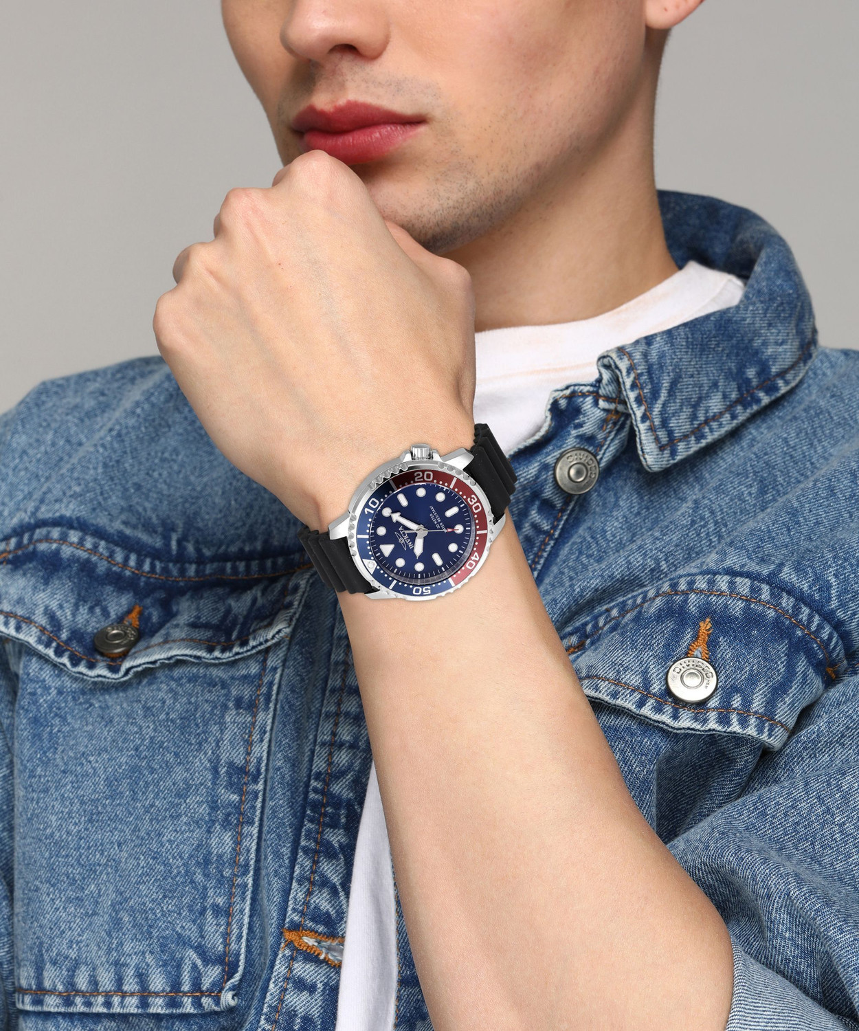 Image of INVICTA 47222 Pro Diver Blue Dial Analog Watch - For Men