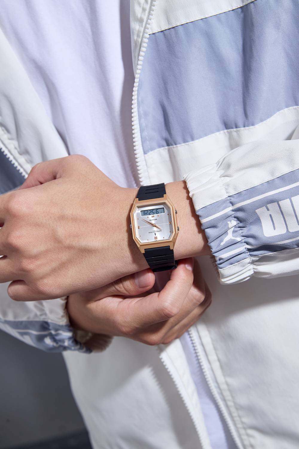 London Silver Dial Rose Gold Case Watch - Image 2