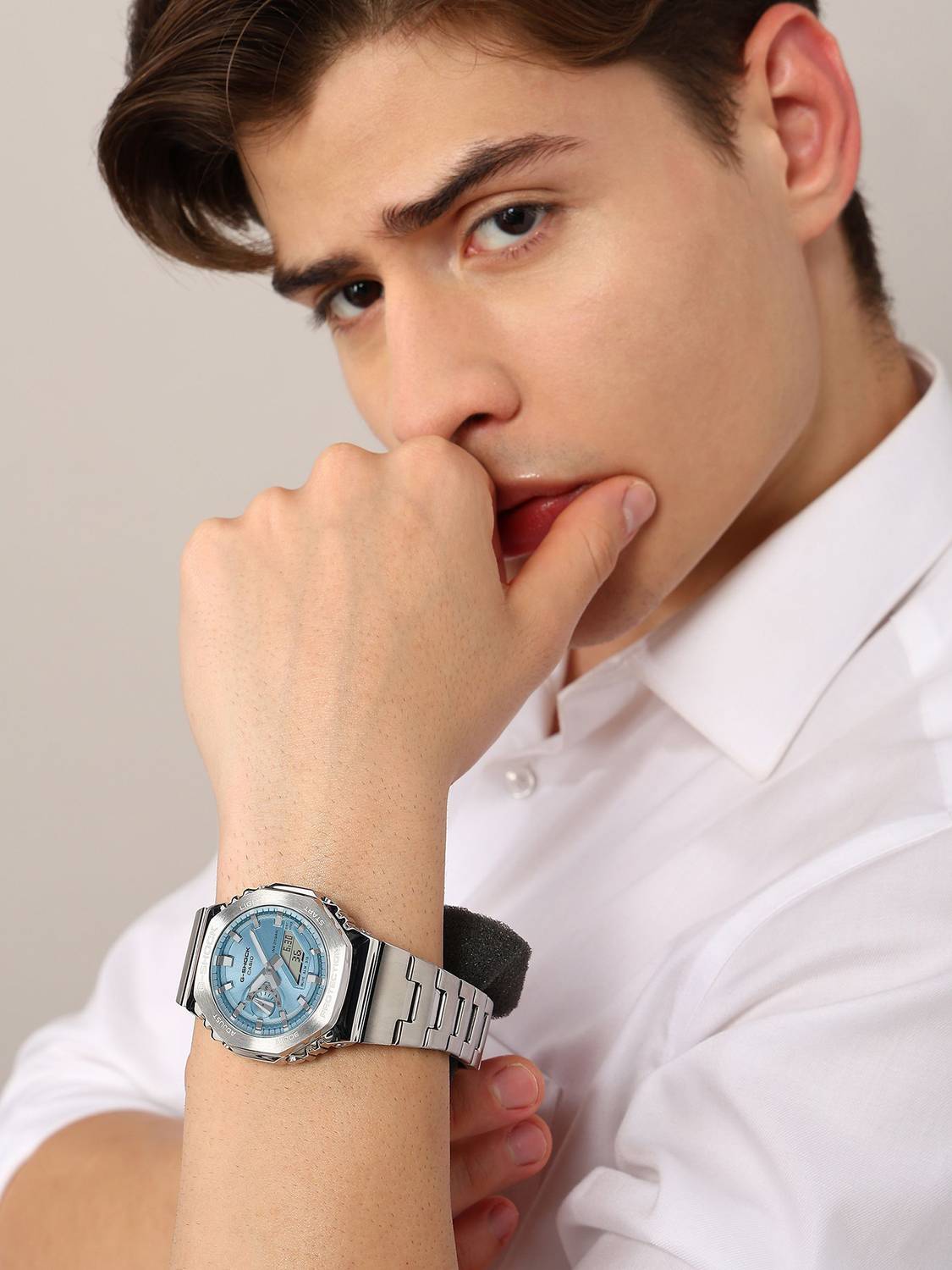 Casio GM-2110D-2ADR G-SHOCK Analog-Digital Watch for Men - Image 3
