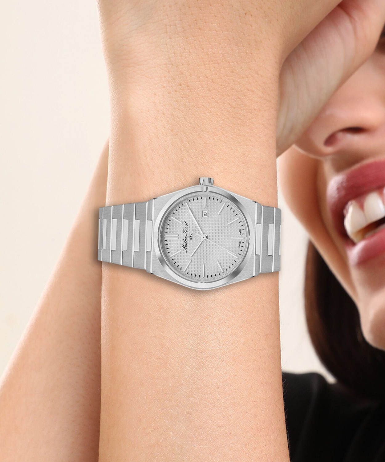 Image of Mathey-Tissot D117AS Swiss Made Quartz Silver Dial Analog Watch - For Women