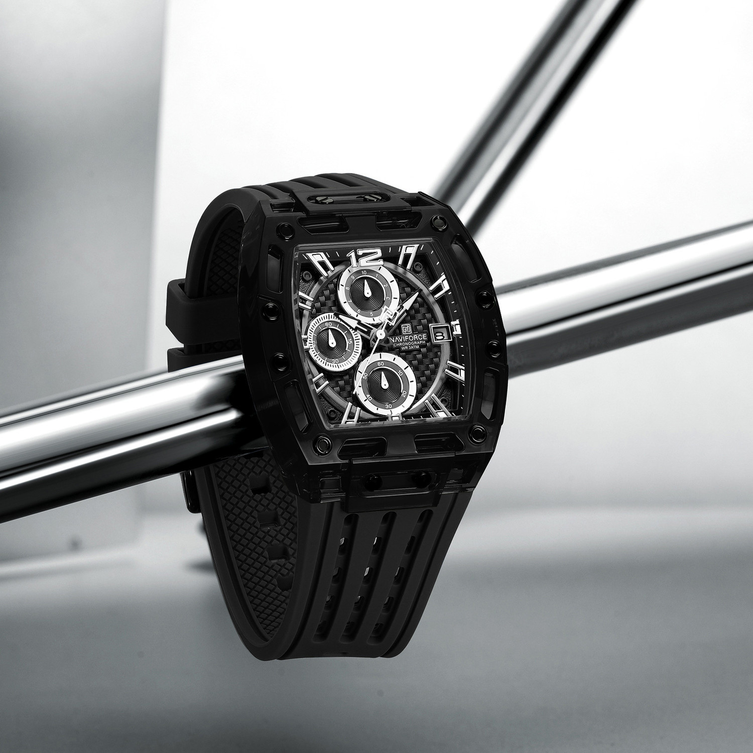 Image of NAVIFORCE NF7105 Distinctive tonneau-shaped case With black silicone strap Analog Watch - For Men